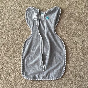 Love to dream arms up swaddle